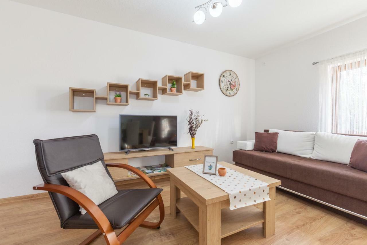 Apartment Ivan & Iva Gornji Vaganac ภายนอก รูปภาพ